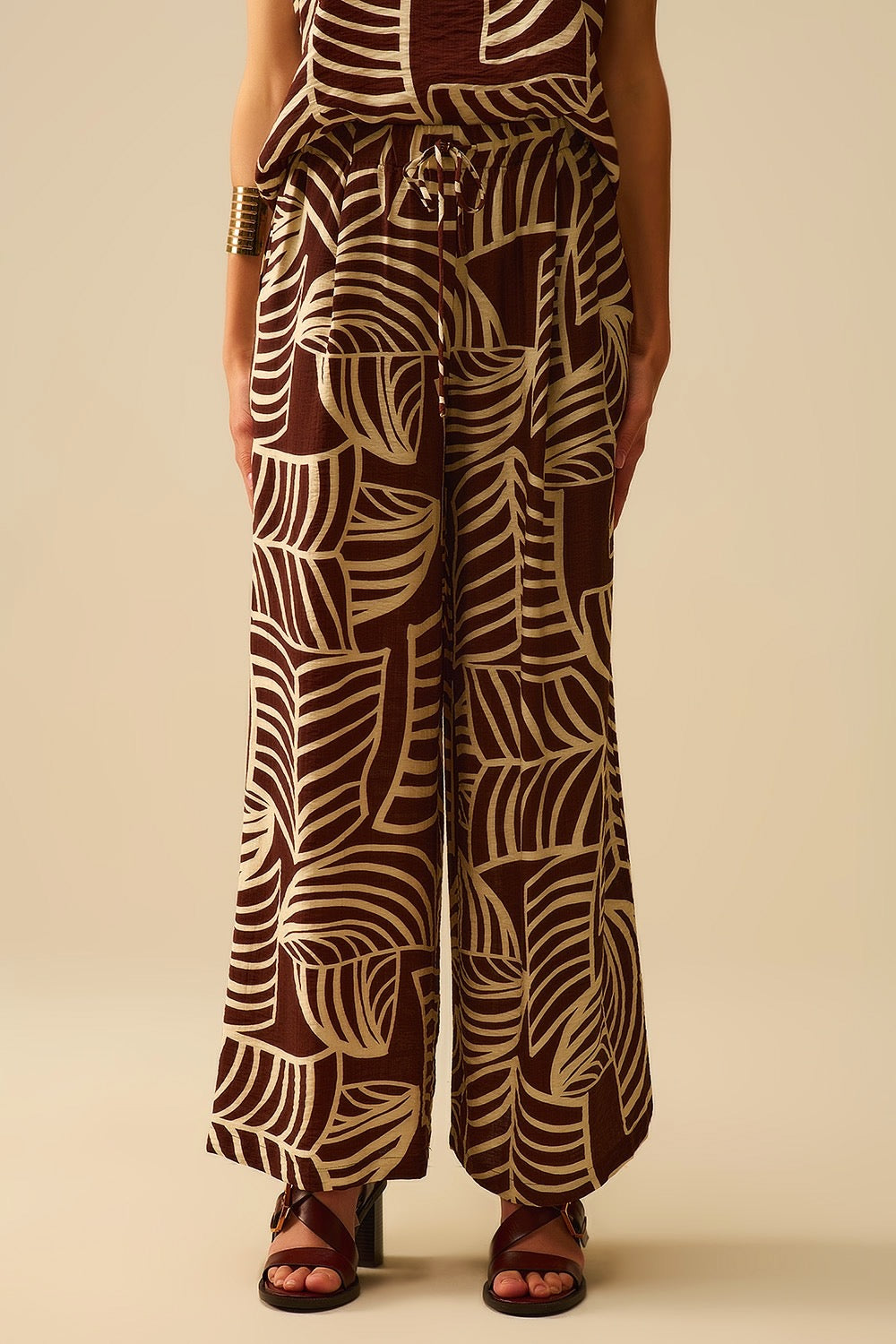 Leaf Print Wide Leg Pant