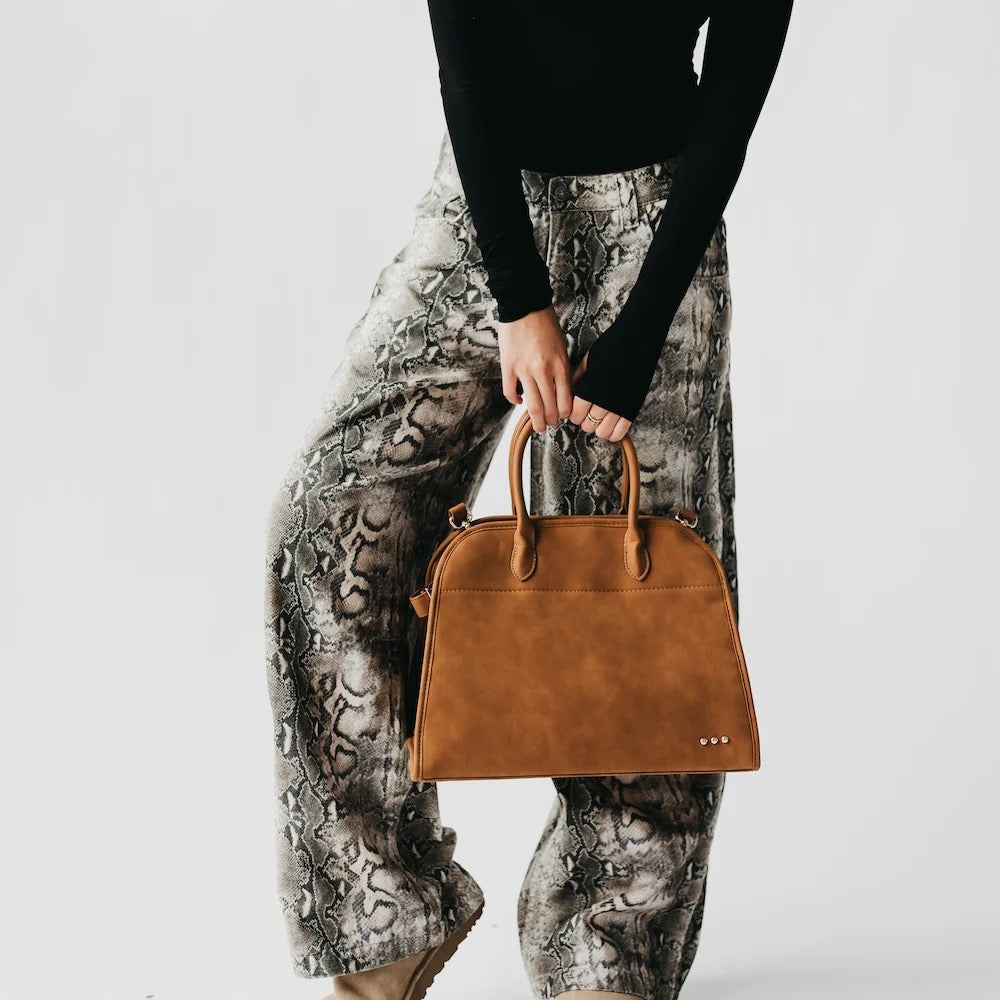 Nirvana Nubuck Tote In Camel