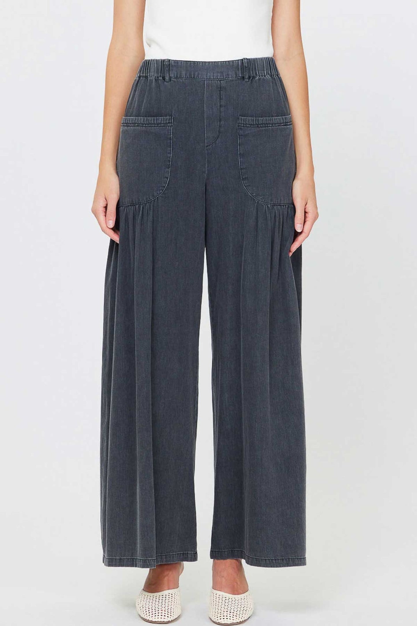 Chambray Denim pant in Black