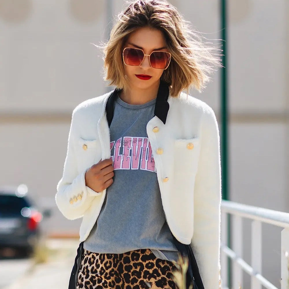 Extra Soft Fluffy High-Quality Cardigan in Cream