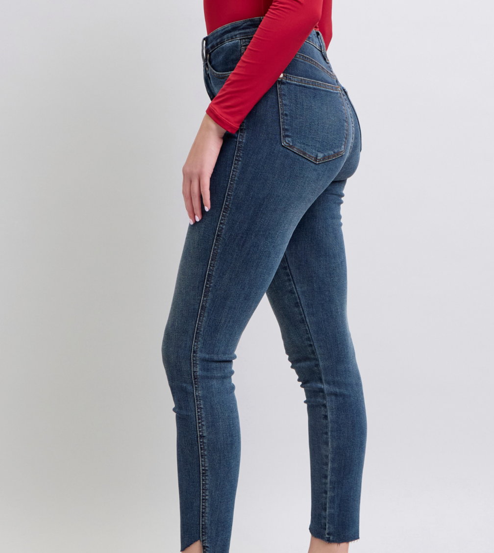Split Ankle Highwaisted Tummy Control Denim